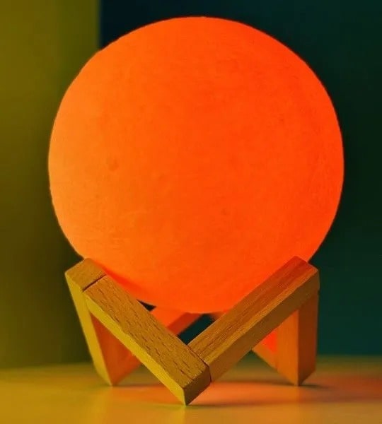 Rechargeable 3D Moon Lamp With Remote -18 CM - Image 2